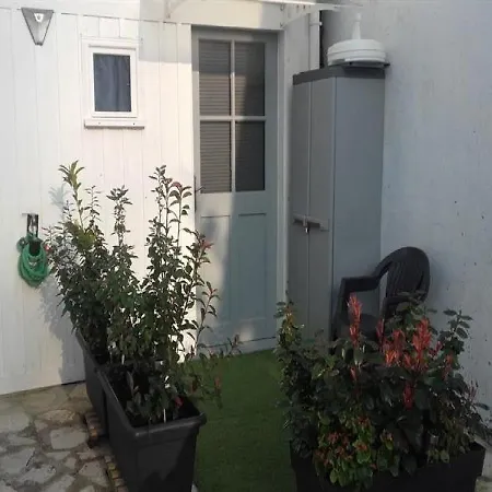 - Rue Albert 1er - Studio Apartamento *